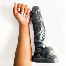 Big Black Dildo 4Play In Pakistan
